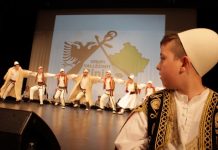 Manifestim madhështor me program tejet masiv e cilësor