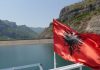 Shqipëria, me gjithë mangësitë, tërheq shqiptarë dhe të huaj