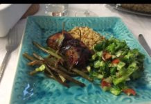 Buranija dhe patëllgjan me mish vici