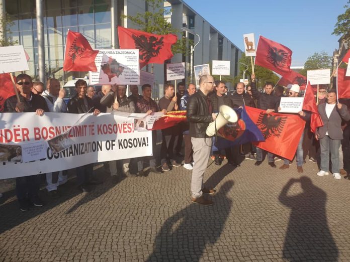 58462545_2533913826619335_4938542341142085632_n