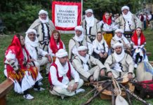 73 vjet veprimtari të Ansamblit Folklorik Autokton “RUGOVA”