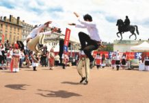 Ansambli “Gëzuar” nga Gjeneva, që shquhet me valle përplot elegancë e bukuri