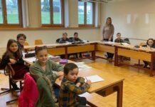 Shkolla Shqipe në Zvicër hap pikën shkollore të radhës, në Jonschwill të kantonit të St. Gallen-it