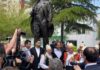 Në Vlorë zbulohet monumenti “Hasan Prishtina”