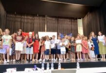 Nxënësit e Shkollës shqipe në Zvicër mahnitën me nivel diturish