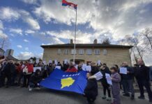 Në protestën e Kopenhagës, gjenocidin serb e gjykuan edhe parlamentarë danezë