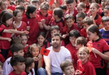 Festë madhështore në Volketswil të Zvicrës