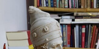 Dr. Ornela Radovicka: Një univers, ku urtakët kurrë nuk heshtin